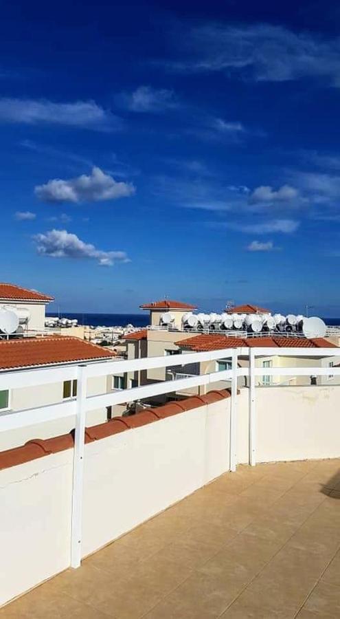 Armstrong Apartment Paralimni Exteriör bild